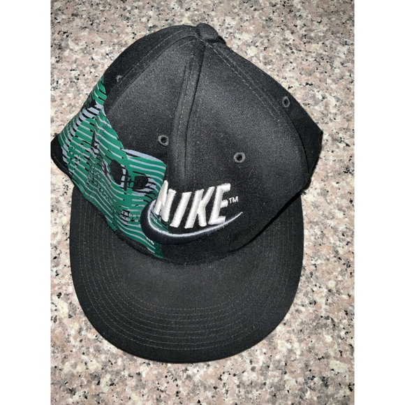 Vintage Nike Skull Embroidered Swoosh Fitted Hat One Size - Picture 1 of 7
